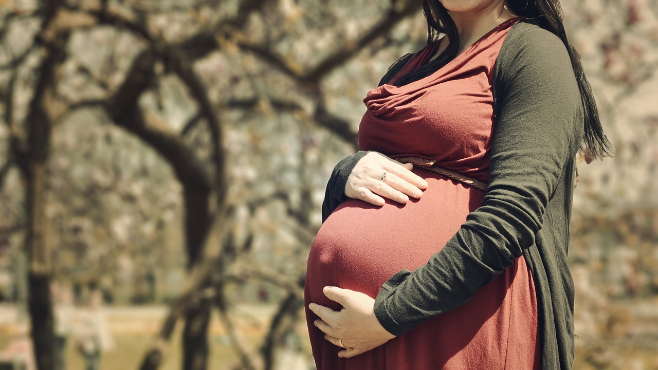 电视剧都市女人，现代女性的多重角色与复杂情感探索