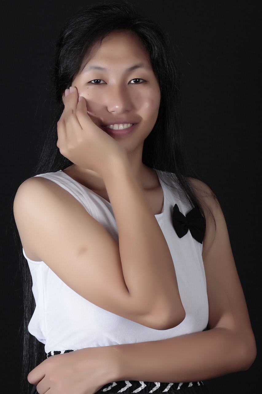 女明星裙子的时尚魅力，完美融合时尚、魅力与公众形象