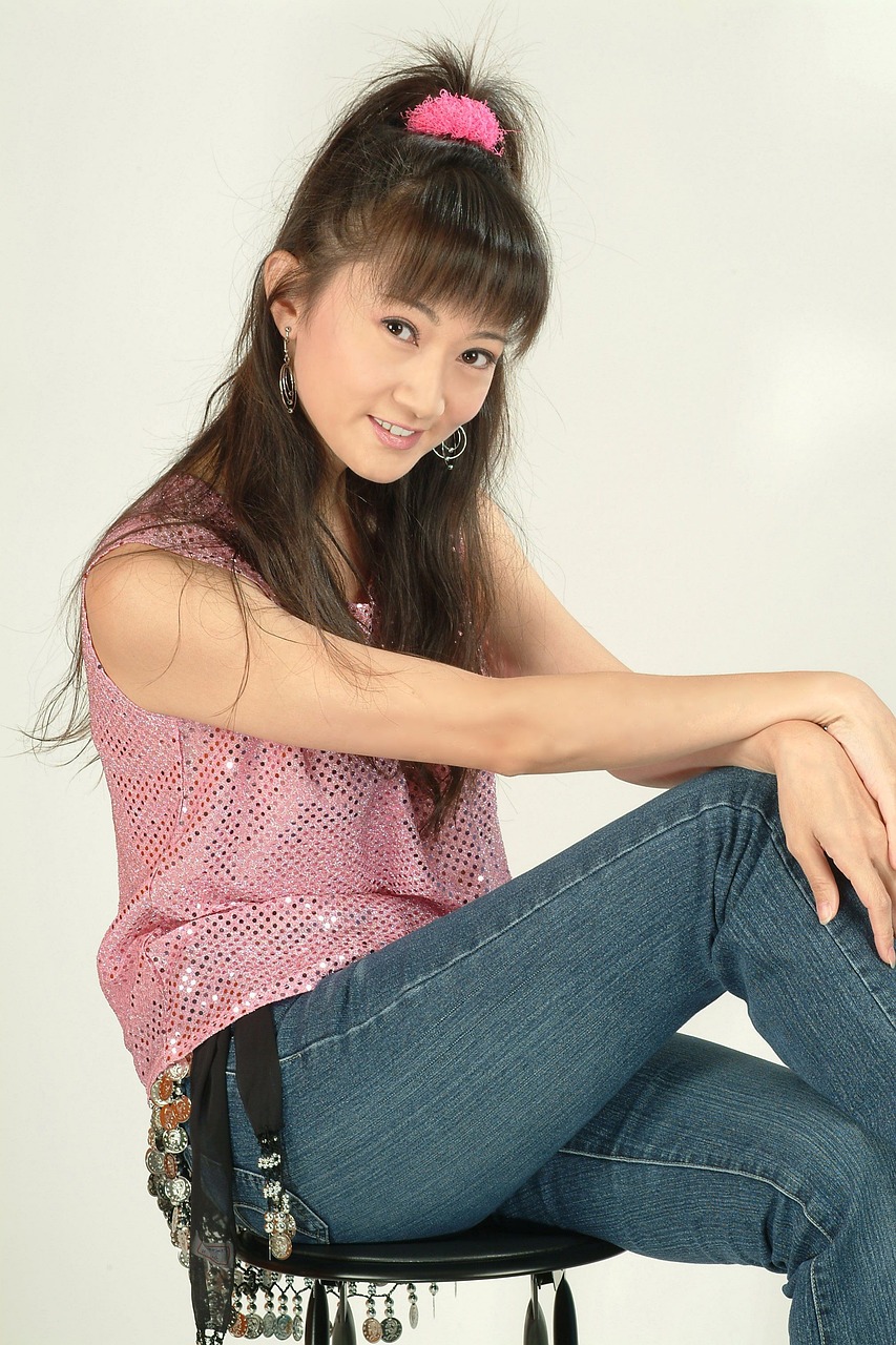 璀璨星光下的美丽瞬间——女演员徐婷照片