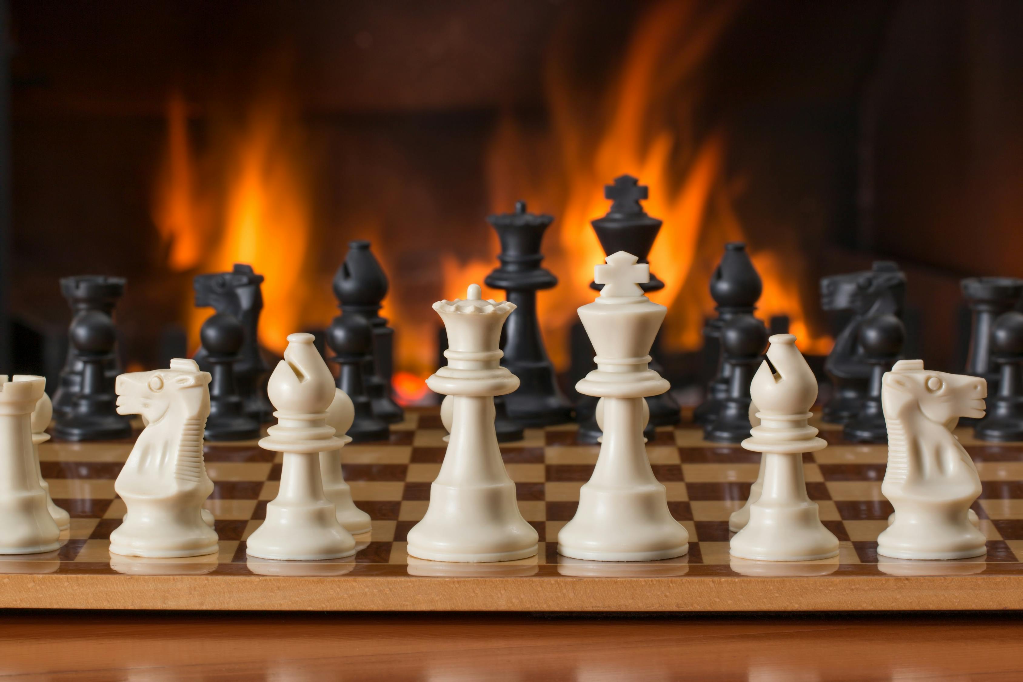 象棋比赛加油，勇往直前，棋逢对手，挑战极限！