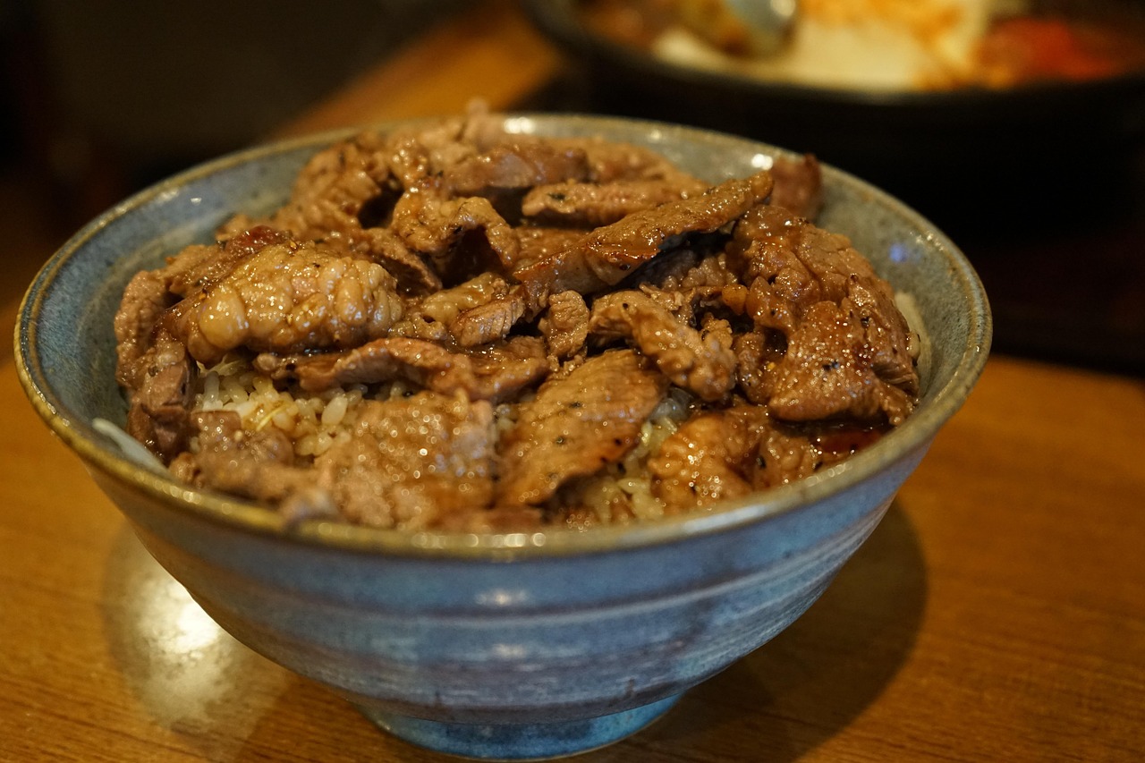 爽食行天下，最新美食之旅，味蕾盛宴启程