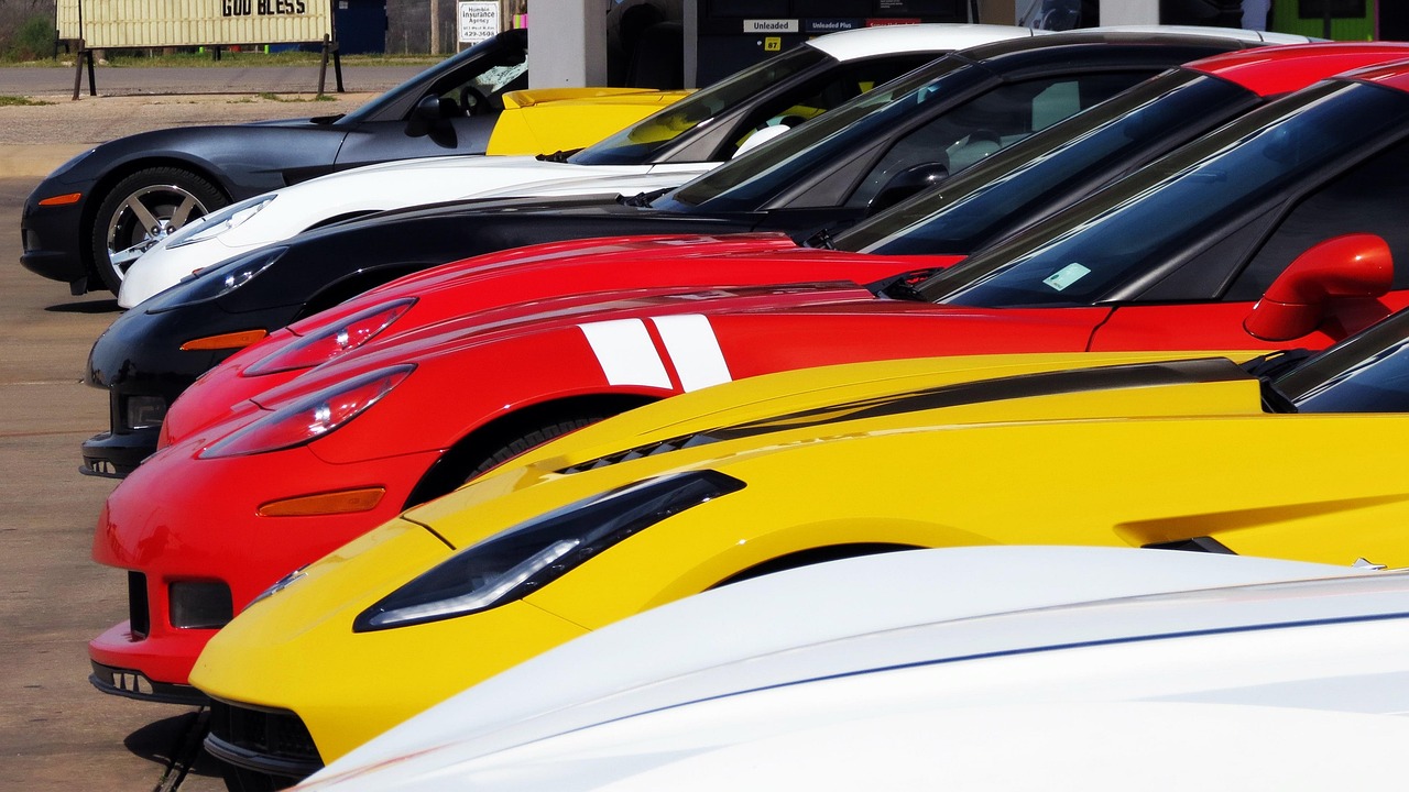 最新汕德卡580马力重卡,性能与技术之完美融合