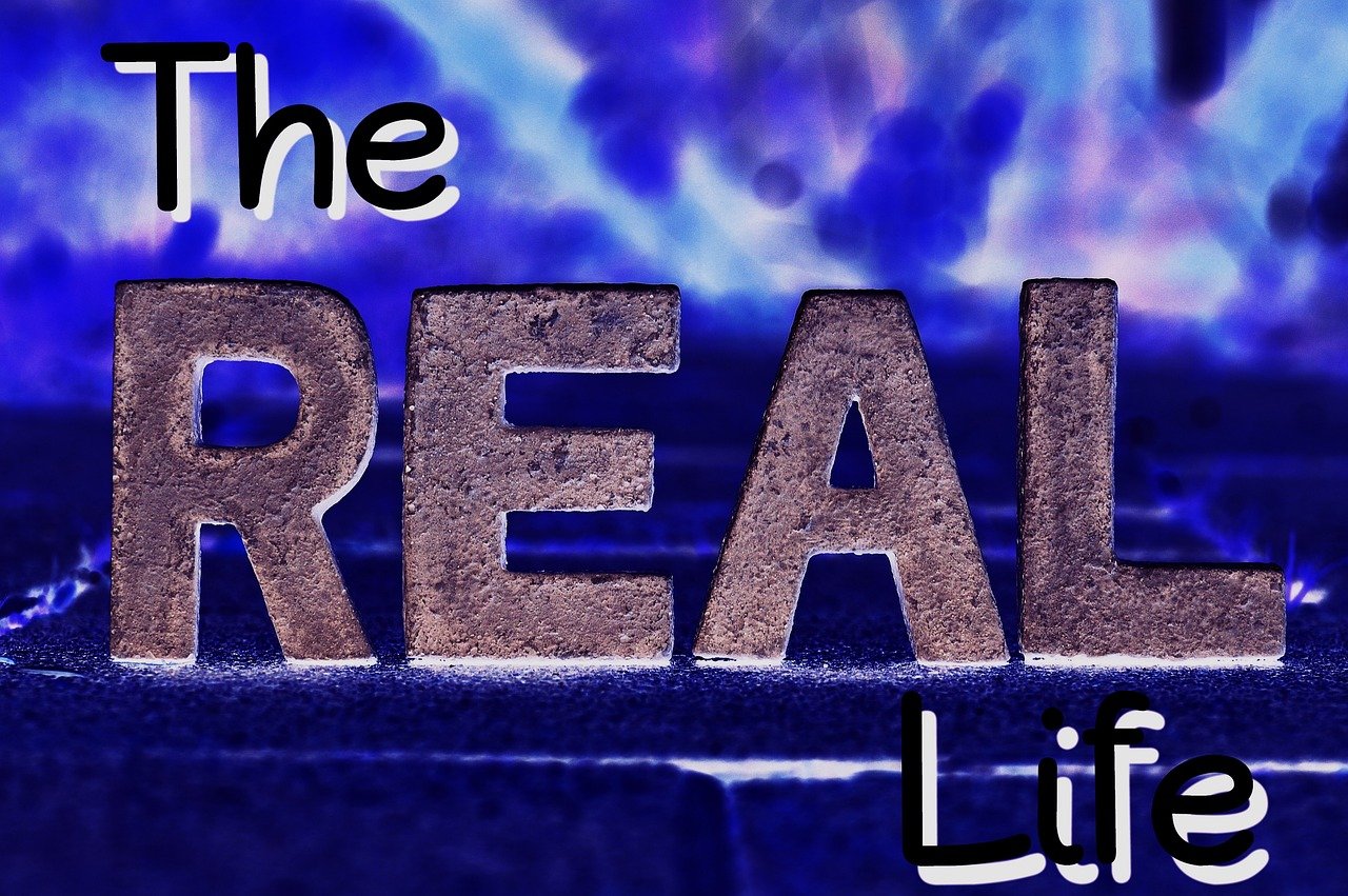 生活电影的真实情感深度捕捉，记录生活的真实与情感的深度。