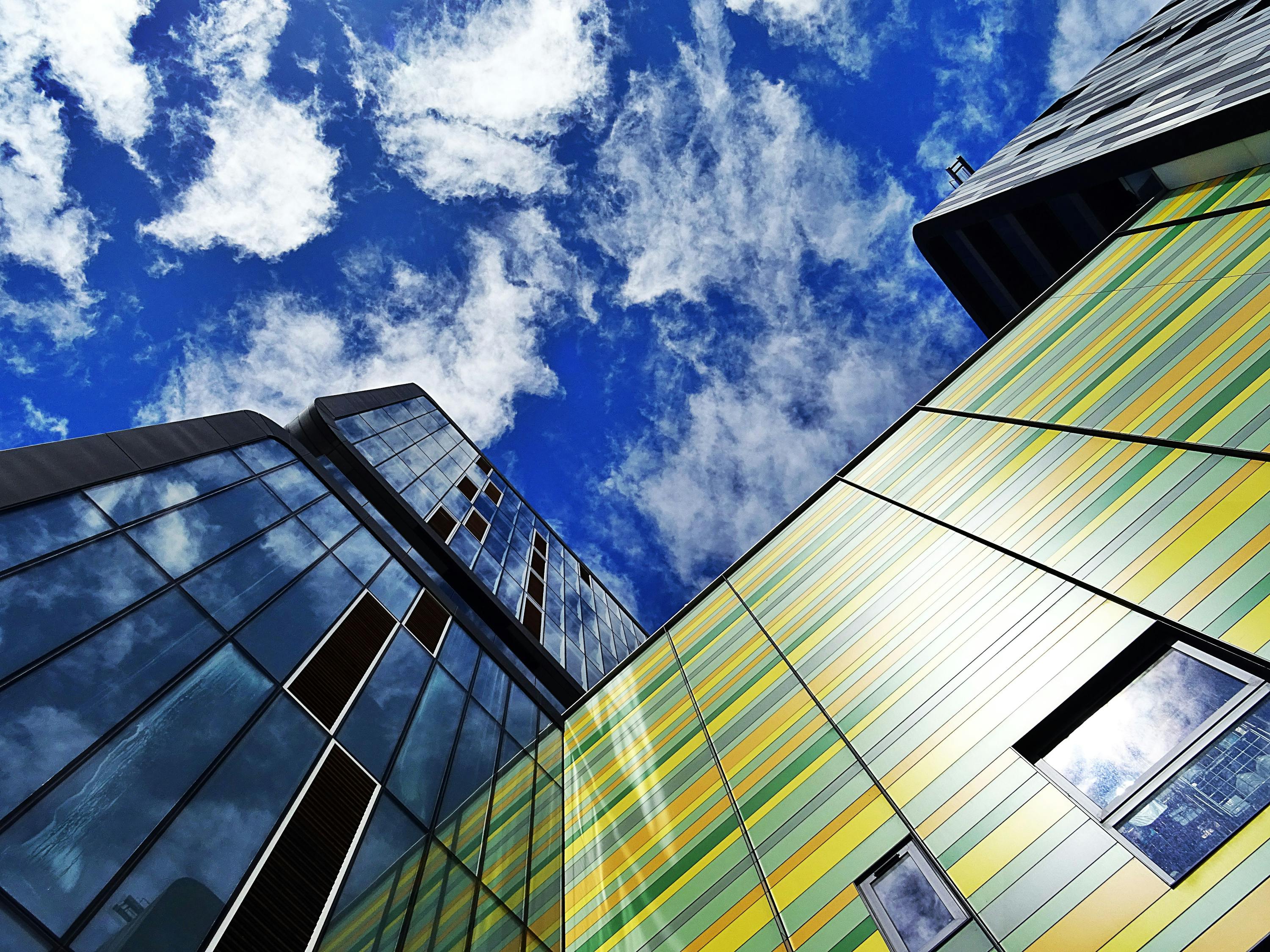 新奥股份引领能源转型，开启可持续发展新篇章