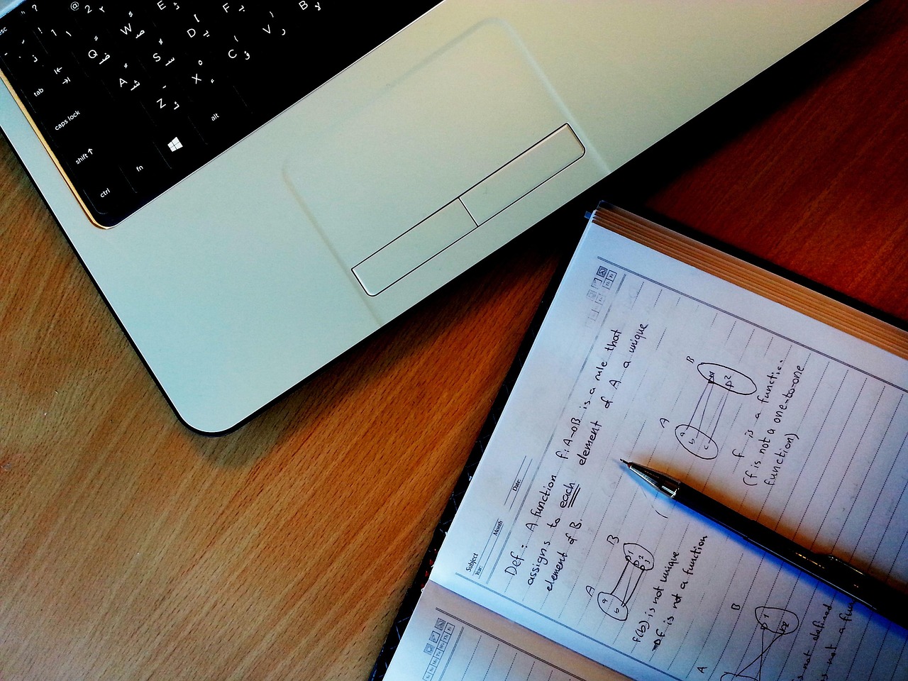 科技与美学巅峰结合，最新樱桃键盘亮相！