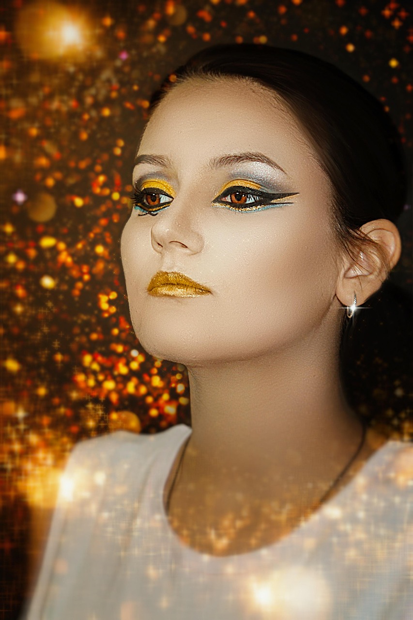 两位女星的光芒之路,舞台上的闪耀明星女探究