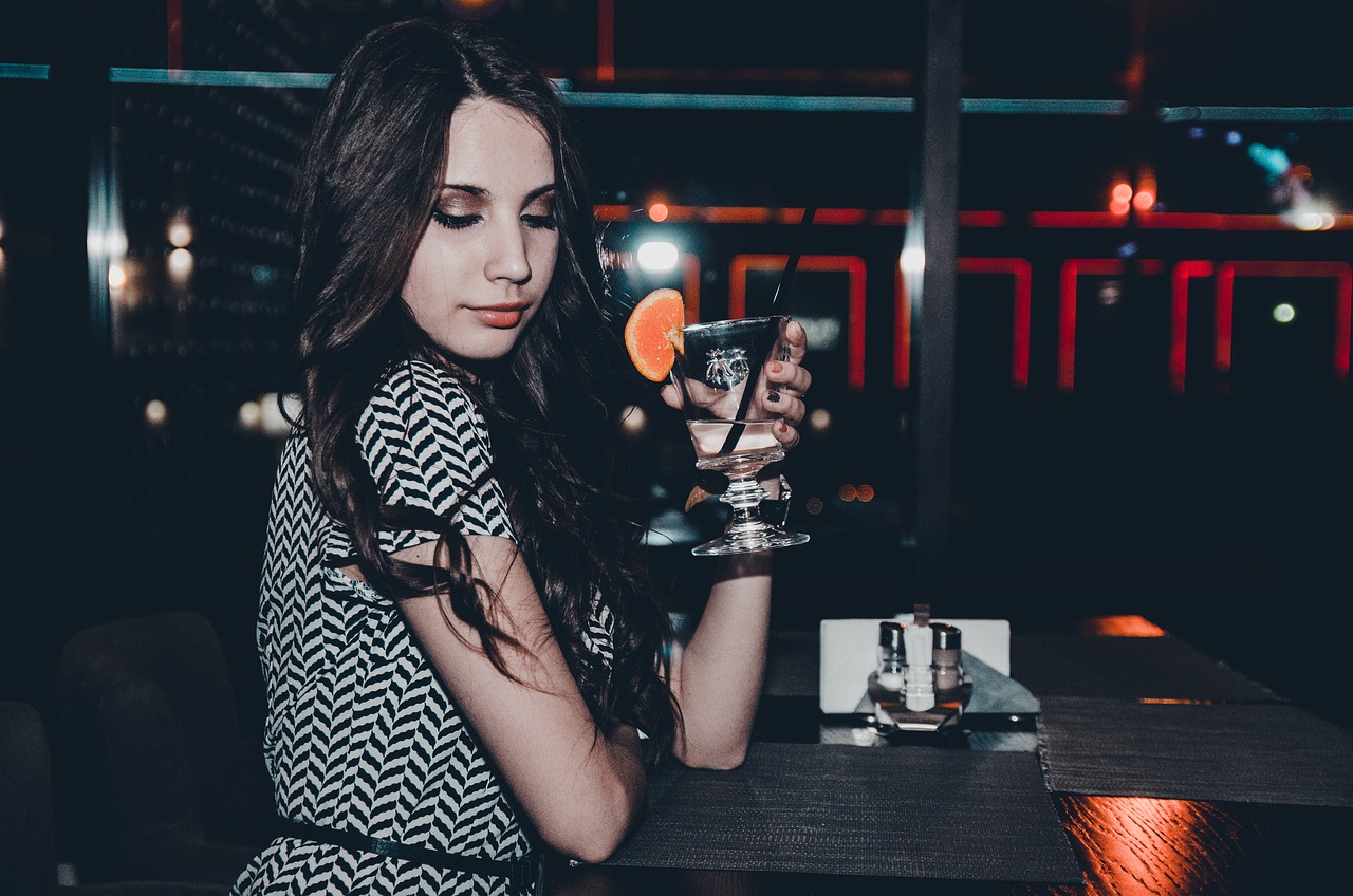 女明星写真照片的魅力与影响力探究