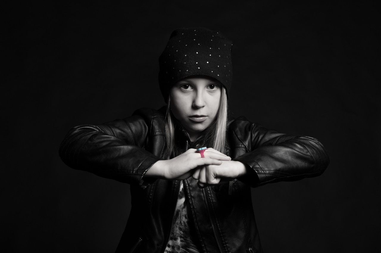 皮衣演员，时尚与艺术的独特交融风采