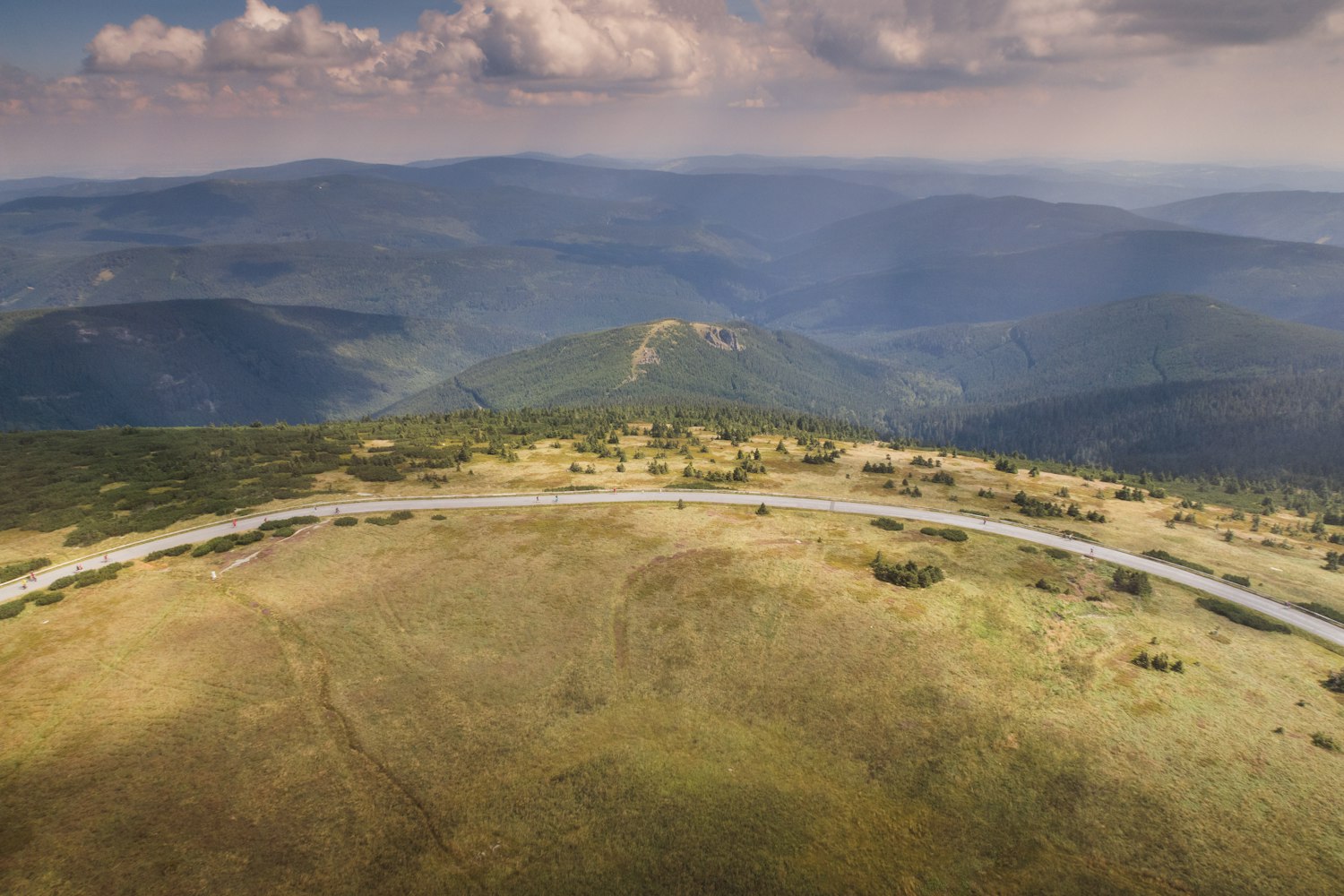 范迪塞尔最新动态,跨界创新的无限可能与银幕震撼力展现