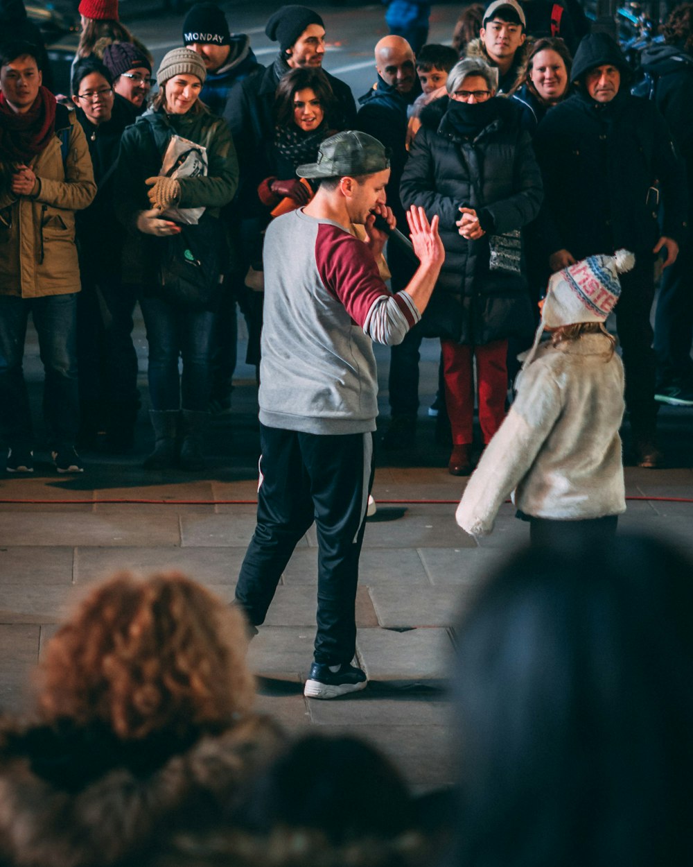 冯国庆，演艺之路的闪耀之星