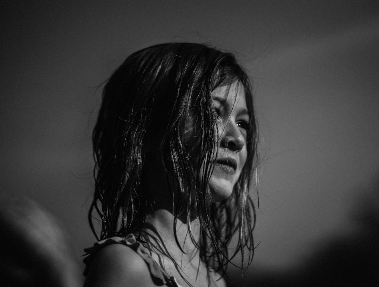 薛之谦,跨界演员与音乐人的魅力闪耀(英文版)