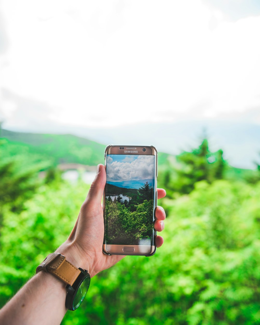 三星Galaxy Note i7102水货最新报价及分析