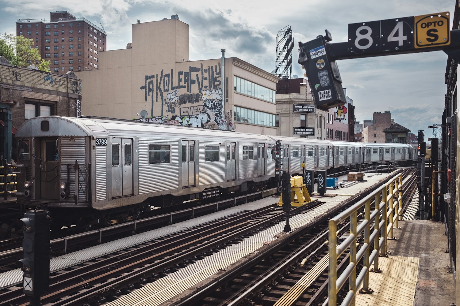 崧泽高架西延伸最新进展,城市交通枢纽迎来新里程碑
