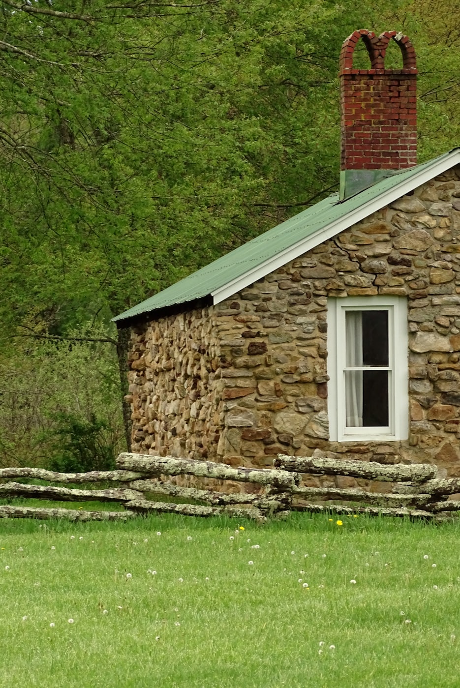 最新农村小二楼建筑图,现代化设计塑造乡村新面貌