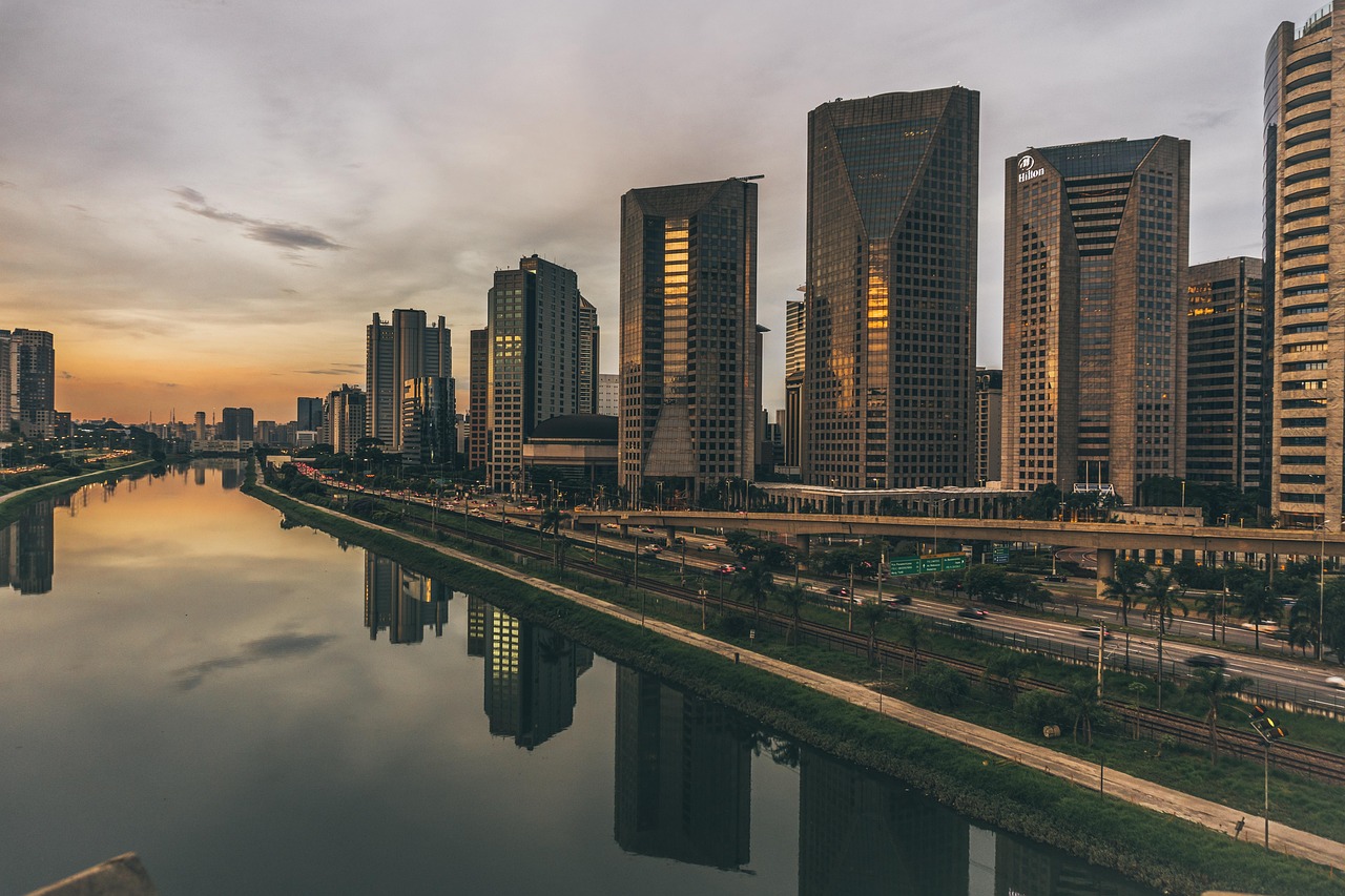 墓园价格分析,市场现状、影响因素及未来趋势探讨