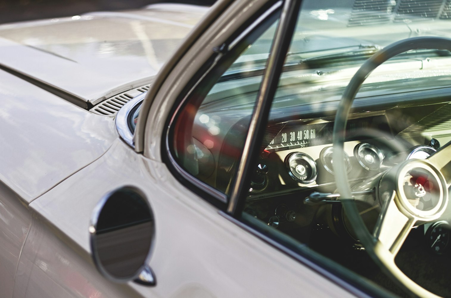 荣威最新款SUV，科技与品质的新标杆亮相！