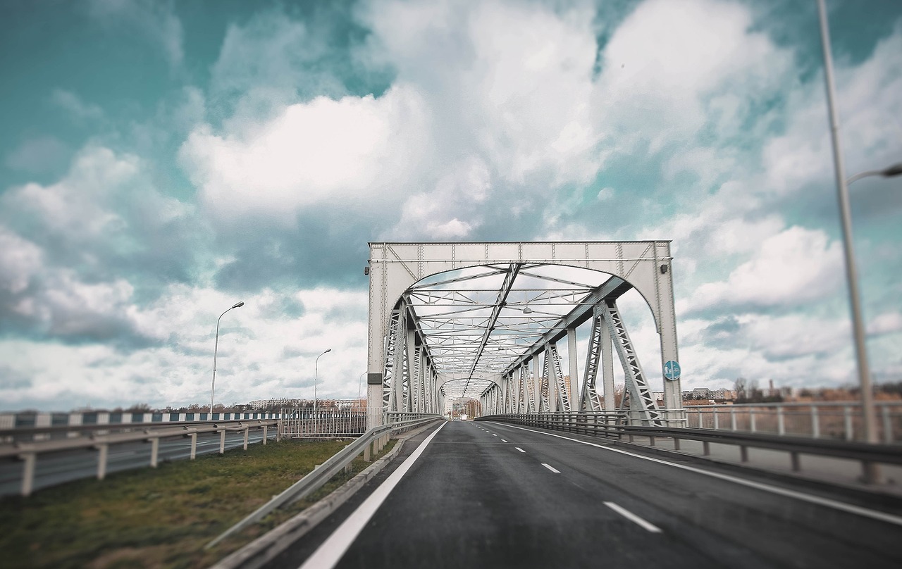 石英股票投资潜力与市场前景深度解析