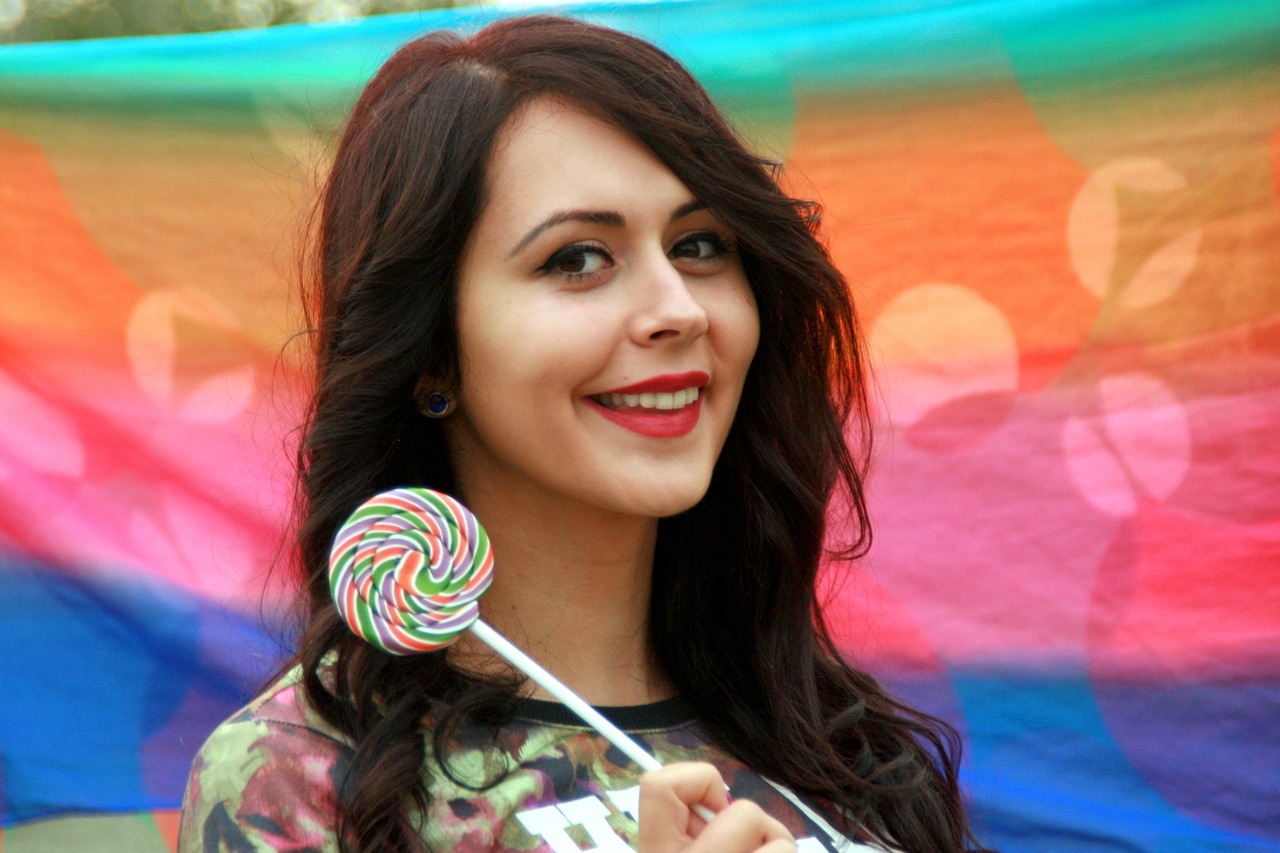 香港逝世女星,星光虽陨,怀念永恒