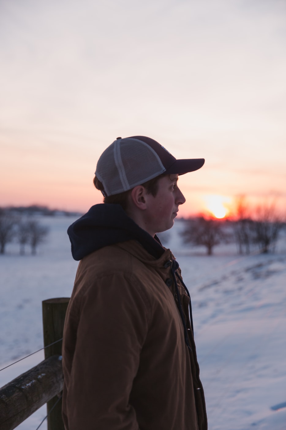 胡歌新恋情曝光,星光下的浪漫情缘揭秘