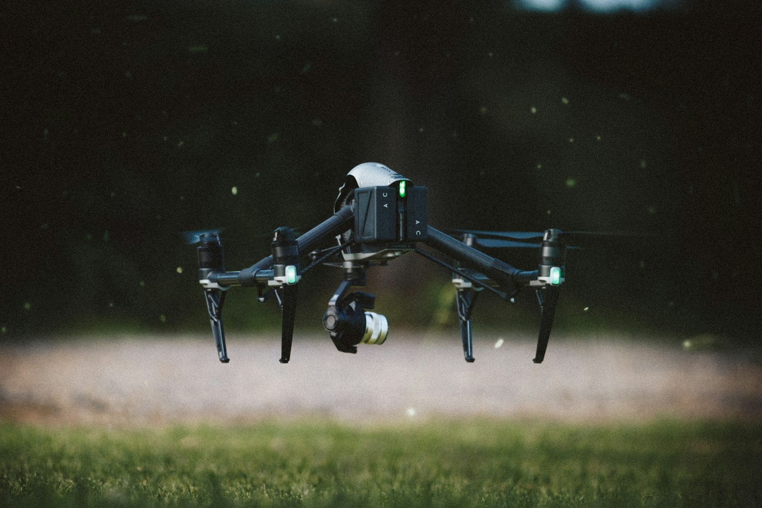 神泣新服，探索未知奇幻世界的冒险旅程