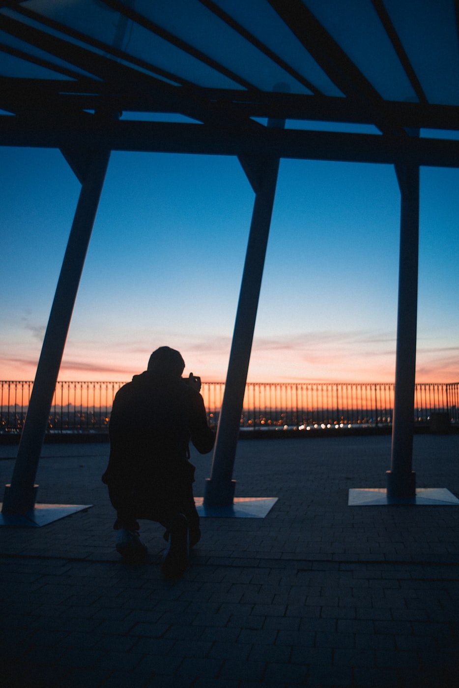美国伦理剧情新片探索情感深度与人性的复杂性，现代社会的情感探索之旅