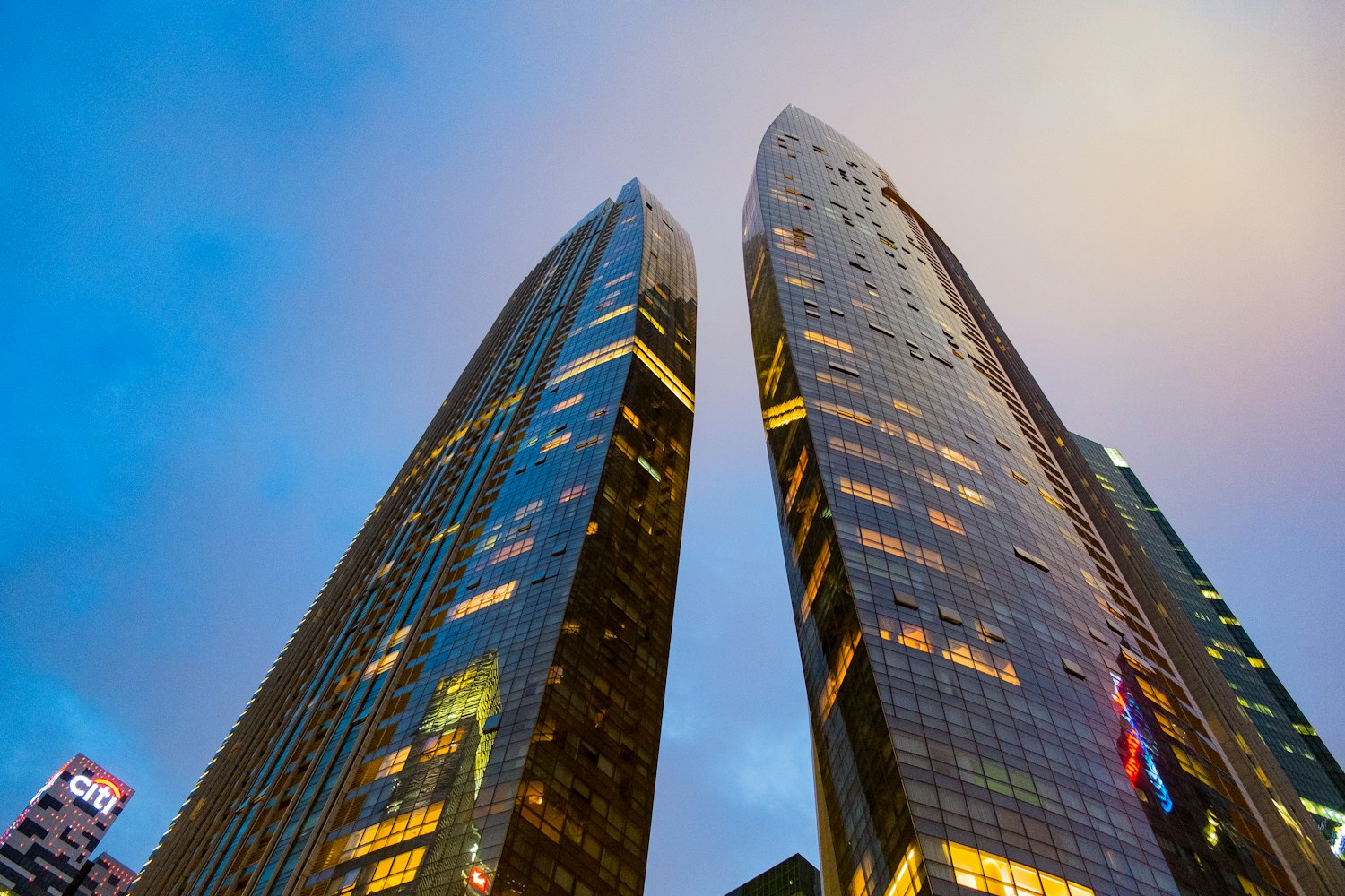 我来贷上市,开启金融科技创新之旅