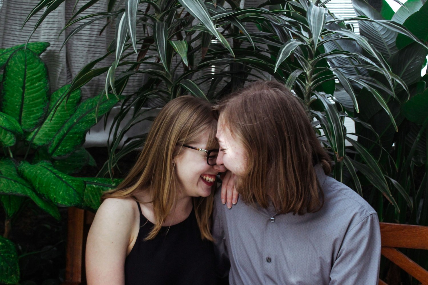 妻子的秘密生活揭秘,探索背后的故事与情感世界