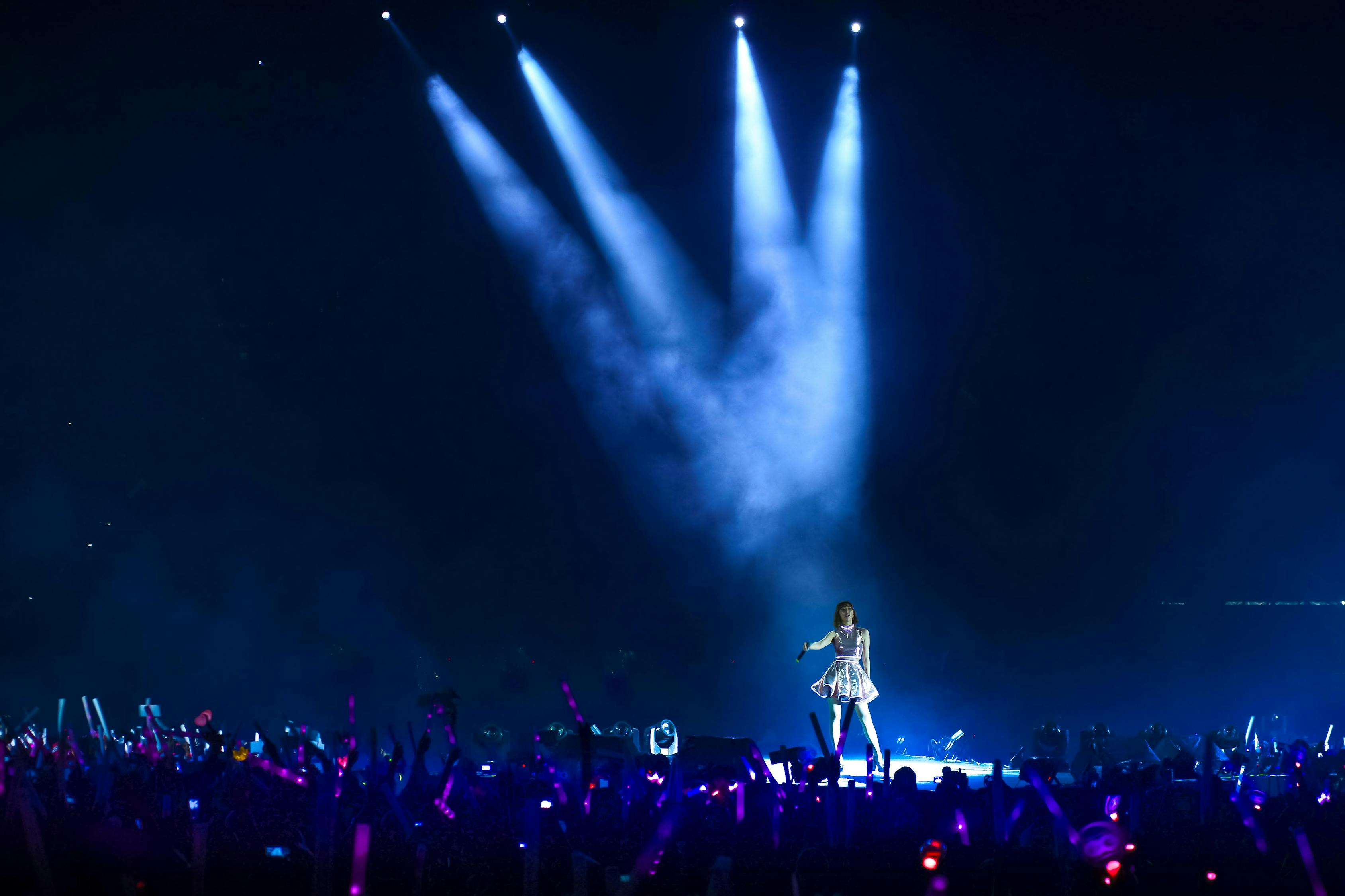 香港璀璨音乐之星，歌唱女明星闪耀舞台