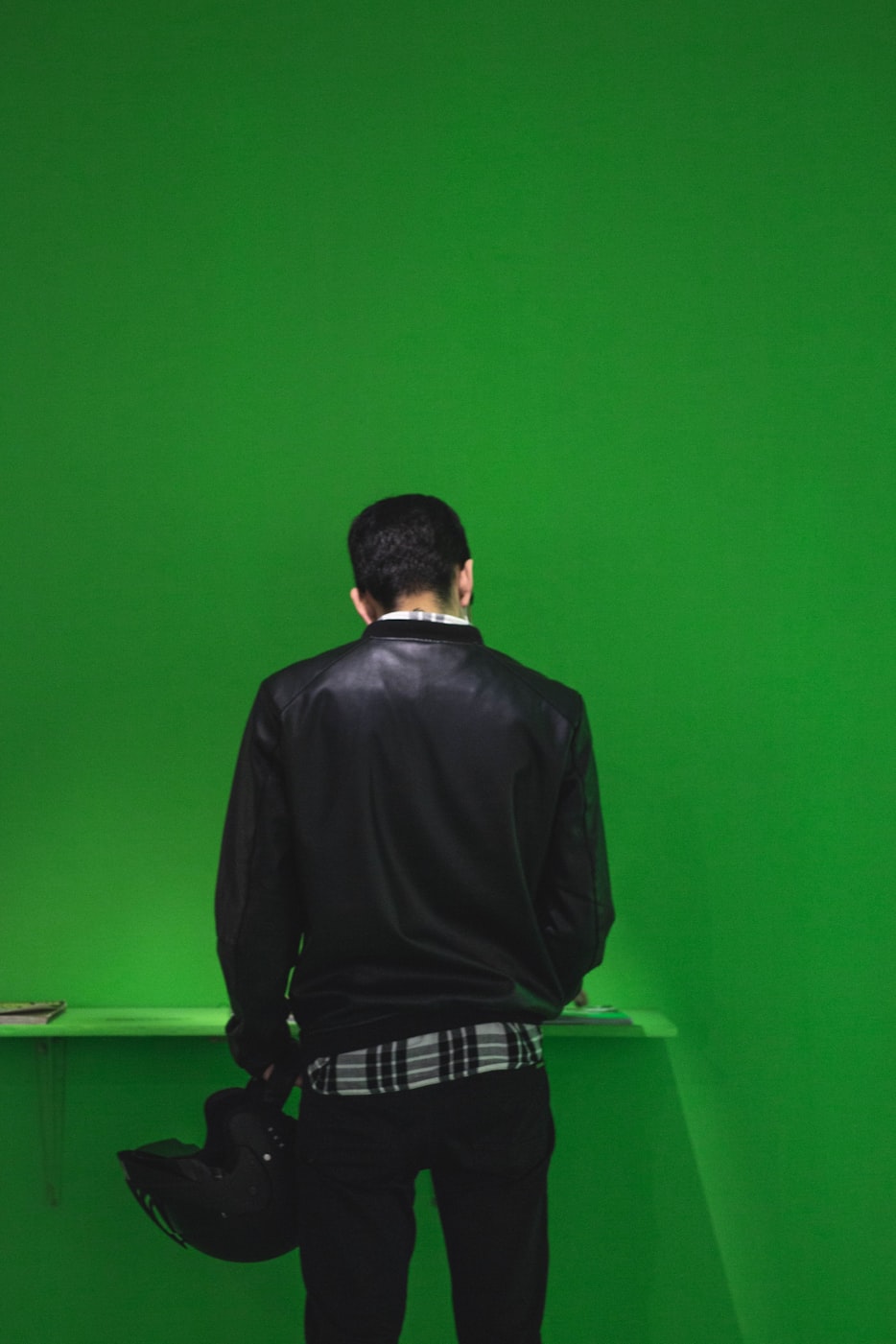 池昌旭最新照片曝光,瞬间魅力捕捉,展现无与伦比的帅气风采