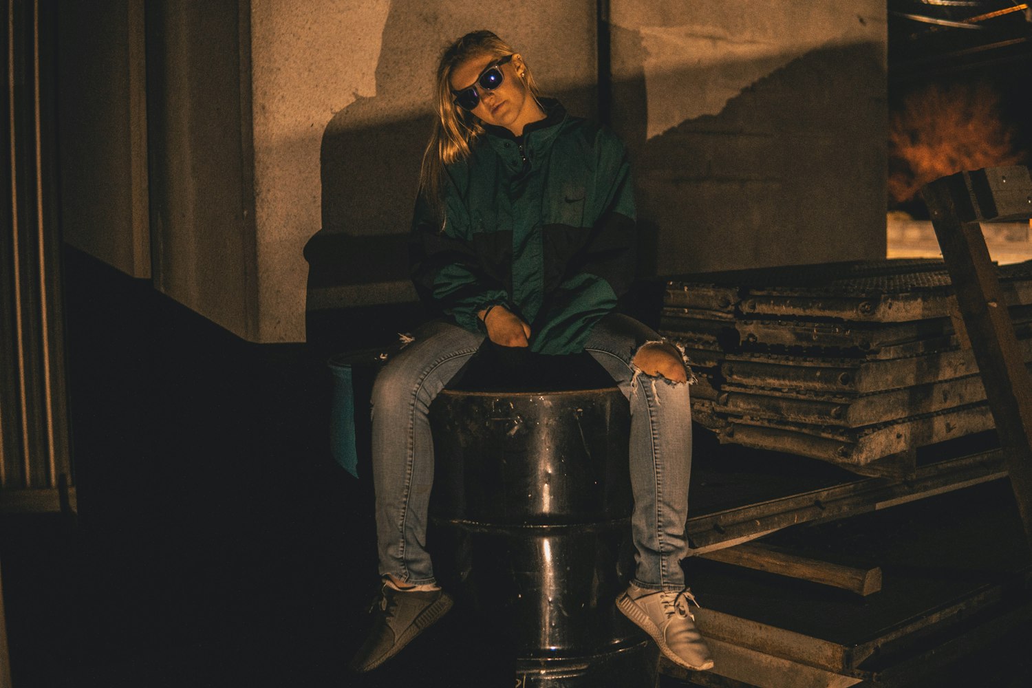 最新美国伦理佳作，探索人性的光明与阴影