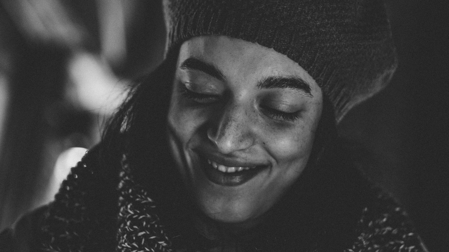 女子学校拷问，电影中的启示与深度思考