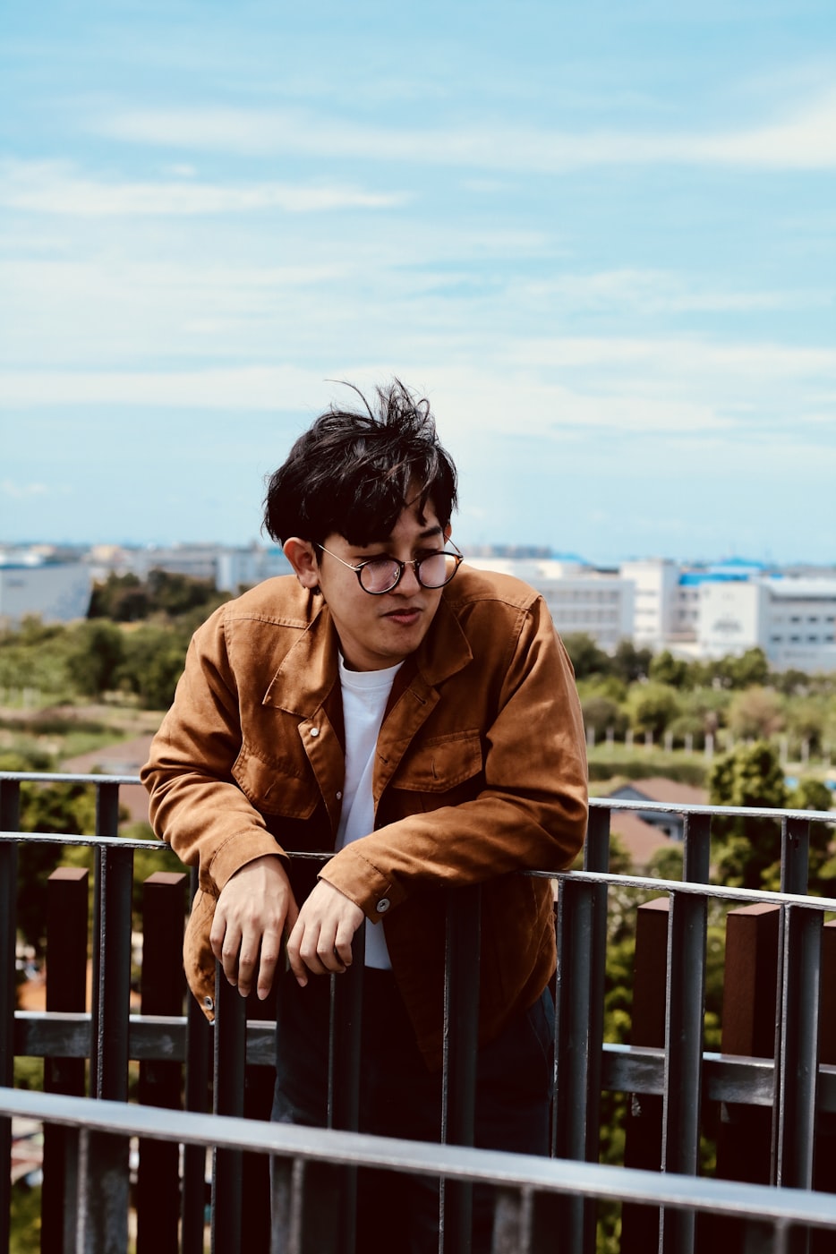 霸道总裁蓝百万，演员表及角色深度解析揭秘