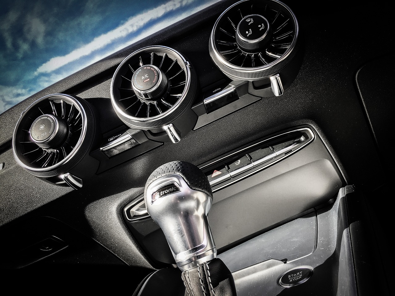 2018年汽车最新报价概览，全方位了解汽车价格