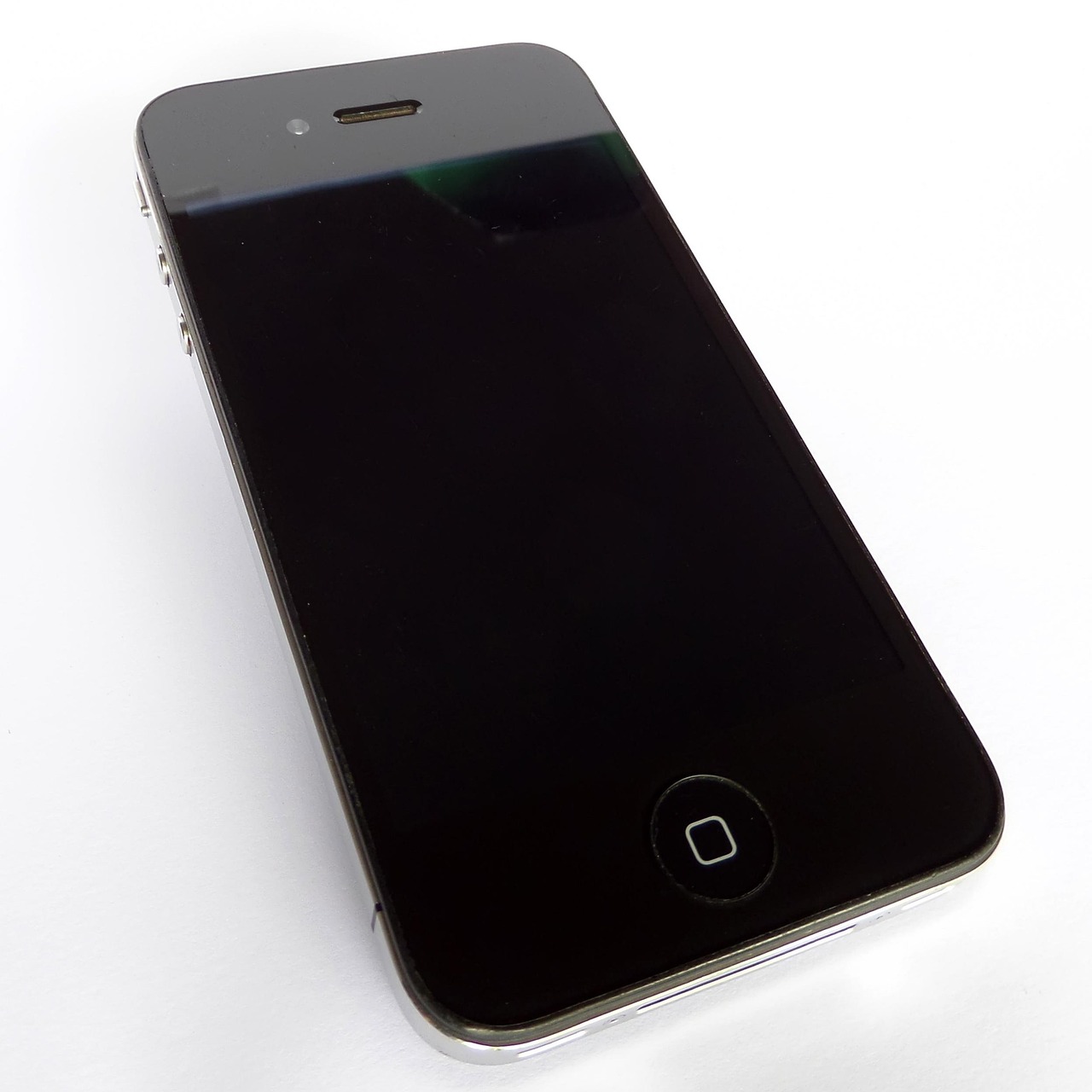 揭秘苹果新机皇，iPhone 15最新曝光图与特性概览（2023年）