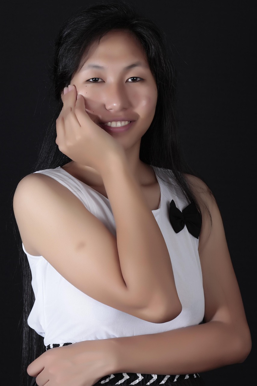 刘涛短发造型魅力转变，时尚标杆亮相惊艳众人