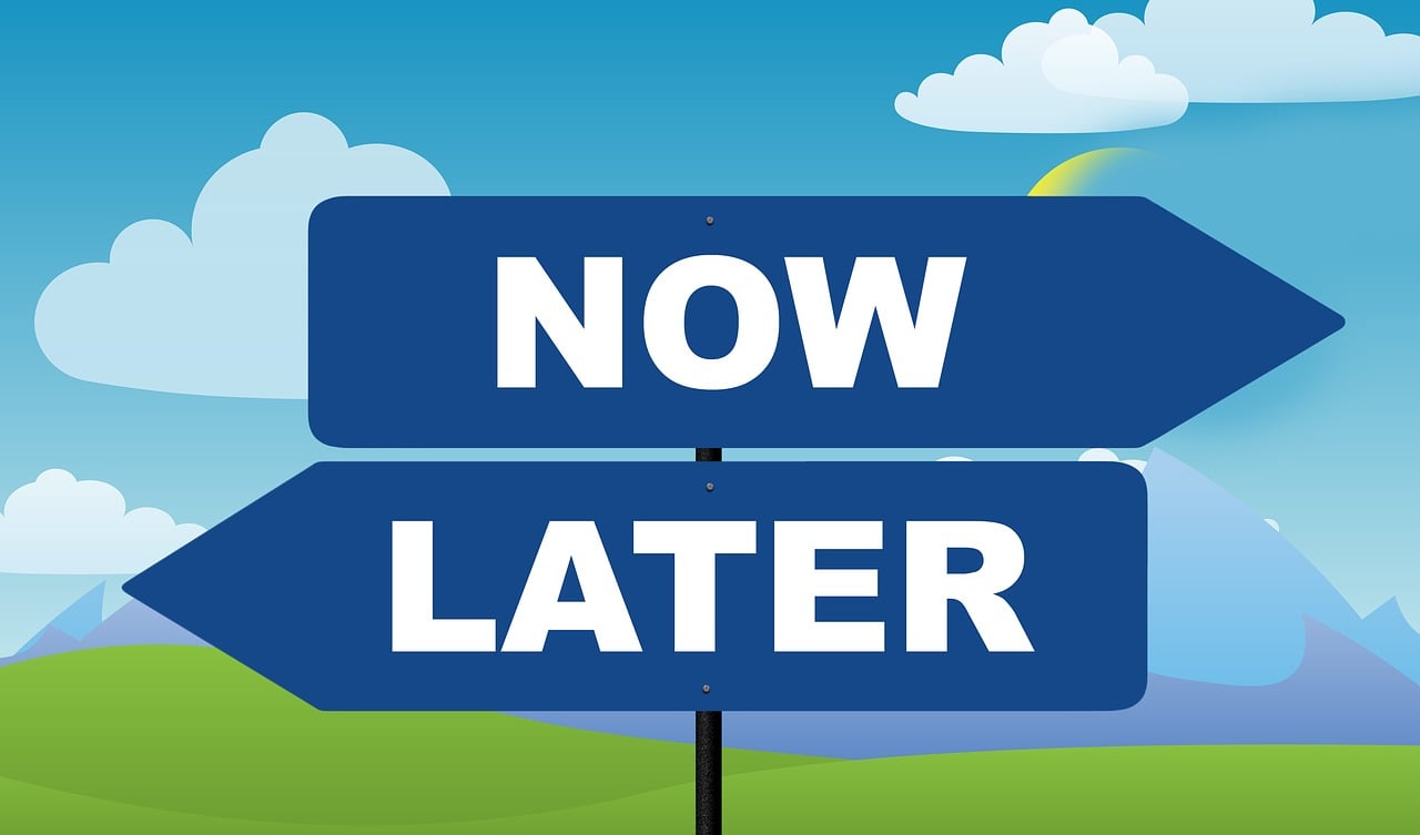 八的上市时间深度解析与预测，揭秘上市时间点及趋势预测