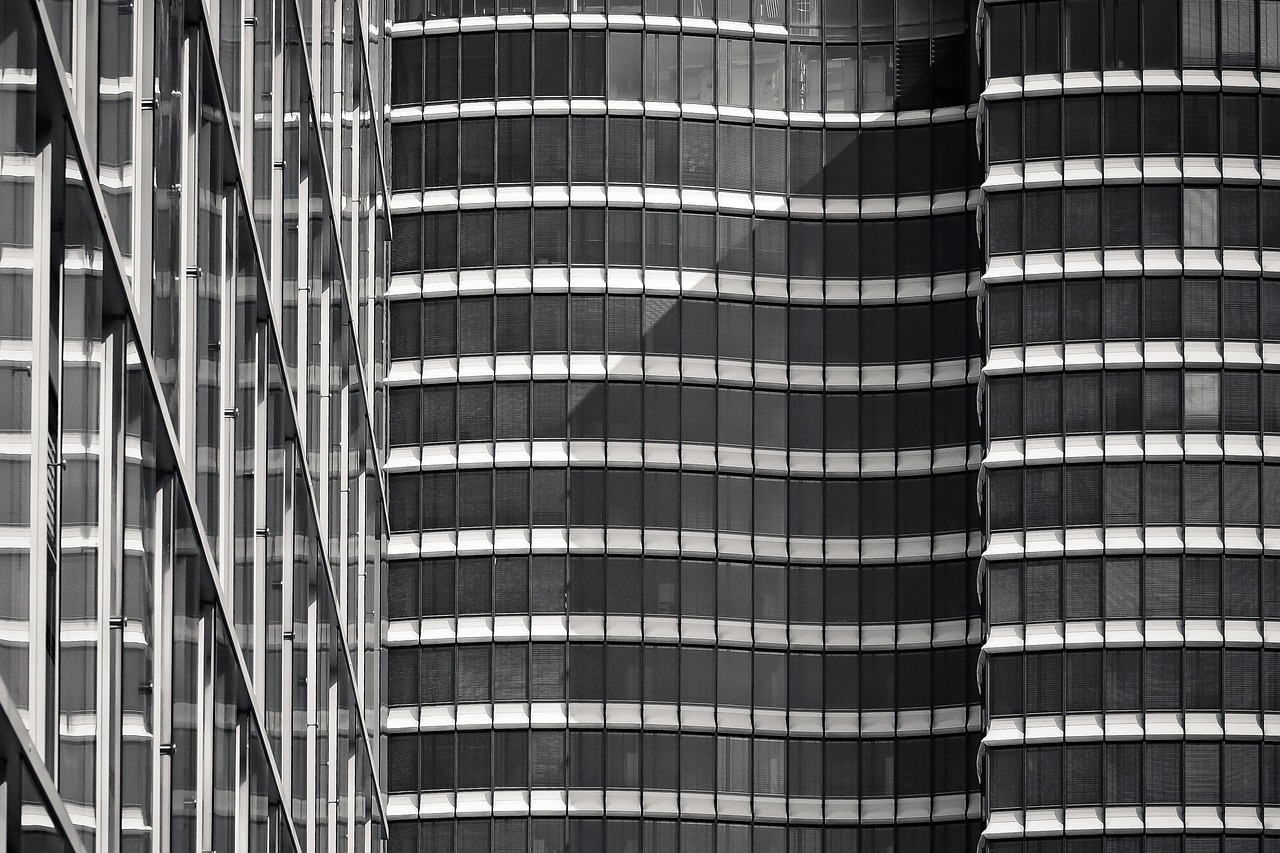 铝合金安装价格行情详解，市场行情与成本分析